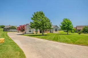 112 Haven Cove, Hutto, TX 78634 - Photo 5