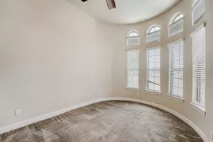 112 Haven Cove, Hutto, TX 78634 - Photo 5