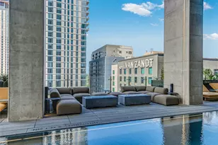 610 Davis St, Austin, TX 78701 - Photo 17