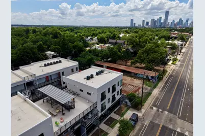 2709 E 5th Street #1306, Austin, TX 78702 - Photo 5