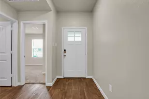 127 Sky Meadows Cir, San Marcos, TX 78666 - Photo 3