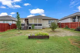 127 Sky Meadows Cir, San Marcos, TX 78666 - Photo 21