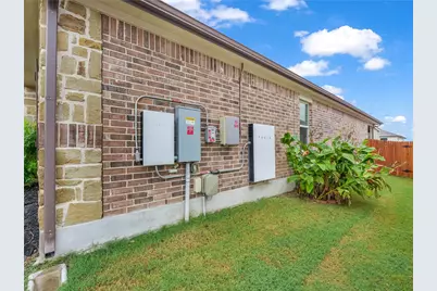 127 Sky Meadows Circle, San Marcos, TX 78666 - Photo 25