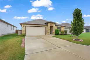 127 Sky Meadows Cir, San Marcos, TX 78666 - Photo 25