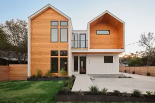 1215 Fort Branch Blvd, Austin, TX 78721 - Photo 3