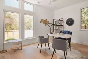 1215 Fort Branch Blvd, Austin, TX 78721 - Photo 19