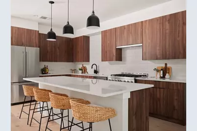 1215 Fort Branch Boulevard #1, Austin, TX 78721 - Photo 9