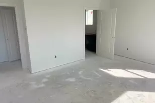 25605 Flora Bella Ln, Elgin, TX 78621 - Photo 3