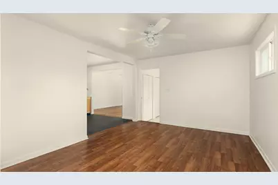 206 E Skyview Road, Austin, TX 78752 - Photo 15