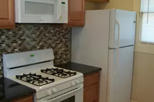 403 E 35th St, Austin, TX 78705 - Photo 7