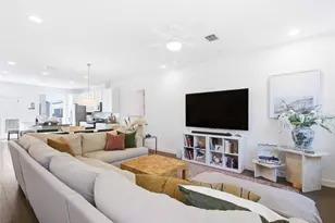 814 N Bluff Dr, Austin, TX 78745 - Photo 1