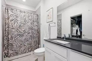 814 N Bluff Dr, Austin, TX 78745 - Photo 19