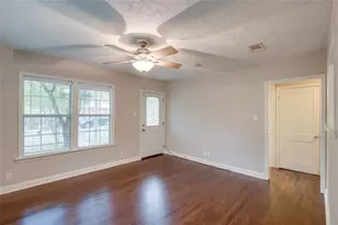 2802 S 4th St, Austin, TX 78704 - Photo 5