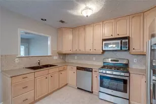 2802 S 4th St, Austin, TX 78704 - Photo 11