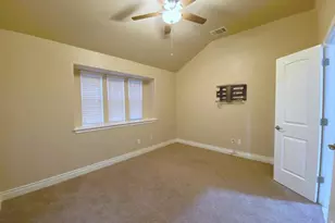 313 Summer Pointe Dr, Buda, TX 78610 - Photo 13