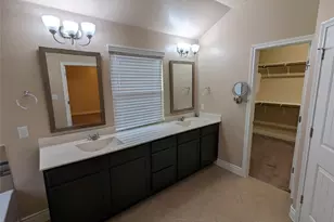 313 Summer Pointe Dr, Buda, TX 78610 - Photo 17