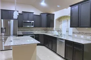 313 Summer Pointe Dr, Buda, TX 78610 - Photo 5