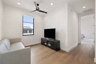 705 Ariana Ct, Austin, TX 78746 - Photo 23