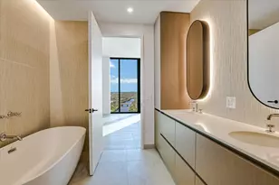 610 Davis St, Austin, TX 78701 - Photo 15