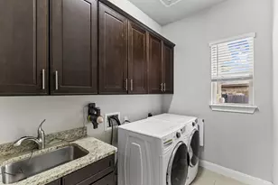 106 Groesbeck Ln, Leander, TX 78641 - Photo 13