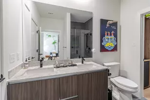 2209 S 1st St, Austin, TX 78704 - Photo 9