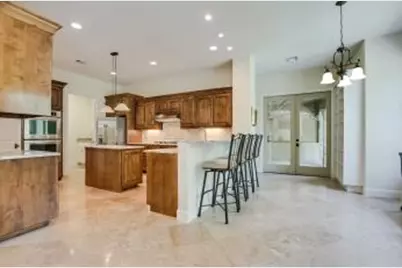 2401 Sailpoint Drive, Spicewood, TX 78669 - Photo 9