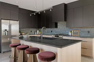 722 Gunter St, Austin, TX 78702 - Photo 9