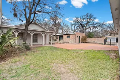 3006 Washington Square, Austin, TX 78705 - Photo 33