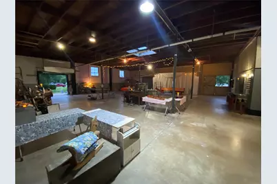101 Story Avenue, Florence, TX 76527 - Photo 31