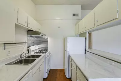612 W 51st Street #102, Austin, TX 78751 - Photo 5