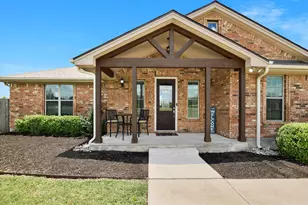 212 Christine Ln, Liberty Hill, TX 78642 - Photo 7
