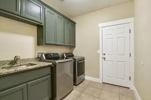 212 Christine Ln, Liberty Hill, TX 78642 - Photo 21