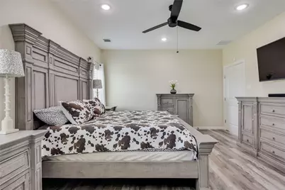 537 Lower Elgin Road, Elgin, TX 78621 - Photo 13