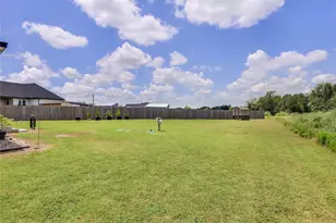 537 Lower Elgin Rd, Elgin, TX 78621 - Photo 27