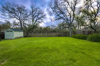 109 W Spring Drive, West Lake Hills, TX 78746 - Photo 33