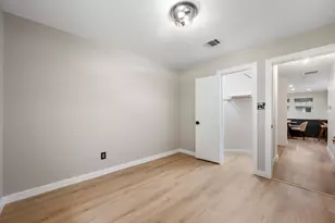 8322 Doe Meadow Dr, Austin, TX 78749 - Photo 31