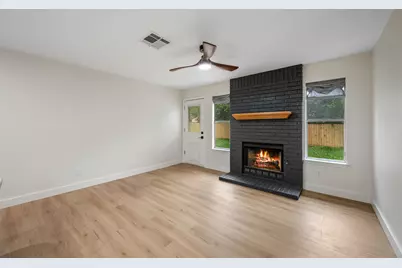 8322 Doe Meadow Drive, Austin, TX 78749 - Photo 21