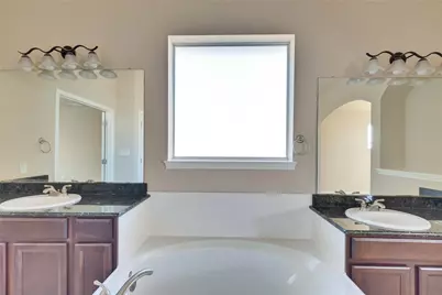 916 Cavalry Ride Trail, Austin, TX 78732 - Photo 15