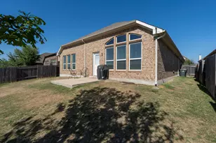 361 Vista Gardens Dr, Buda, TX 78610 - Photo 31