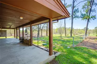 179 Rainbow Dr, Bastrop, TX 78602 - Photo 37