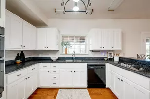 179 Rainbow Dr, Bastrop, TX 78602 - Photo 13