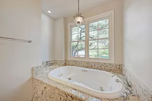 2308 Forest Ave, Austin, TX 78704 - Photo 31