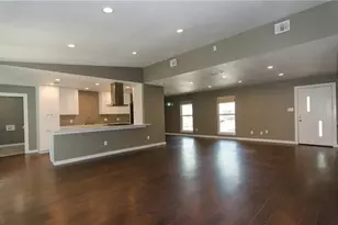 2007 Teakwood Dr, Austin, TX 78757 - Photo 3