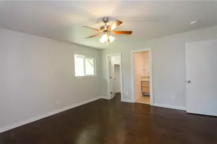 2007 Teakwood Dr, Austin, TX 78757 - Photo 11