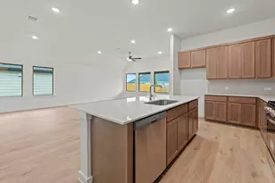 118 Malibu, Hutto, TX 78634 - Photo 13
