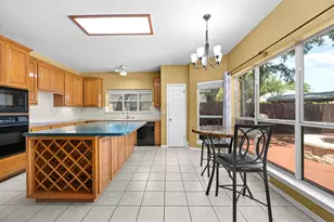 108 Thornwood Rd, Georgetown, TX 78628 - Photo 13