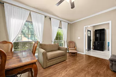 108 Thornwood Road, Georgetown, TX 78628 - Photo 7