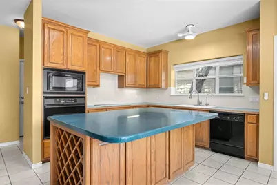 108 Thornwood Road, Georgetown, TX 78628 - Photo 13