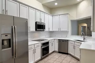 10 Troon Dr, Lakeway, TX 78738 - Photo 3