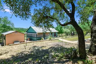 254 Middleton Rd, Spicewood, TX 78669 - Photo 31